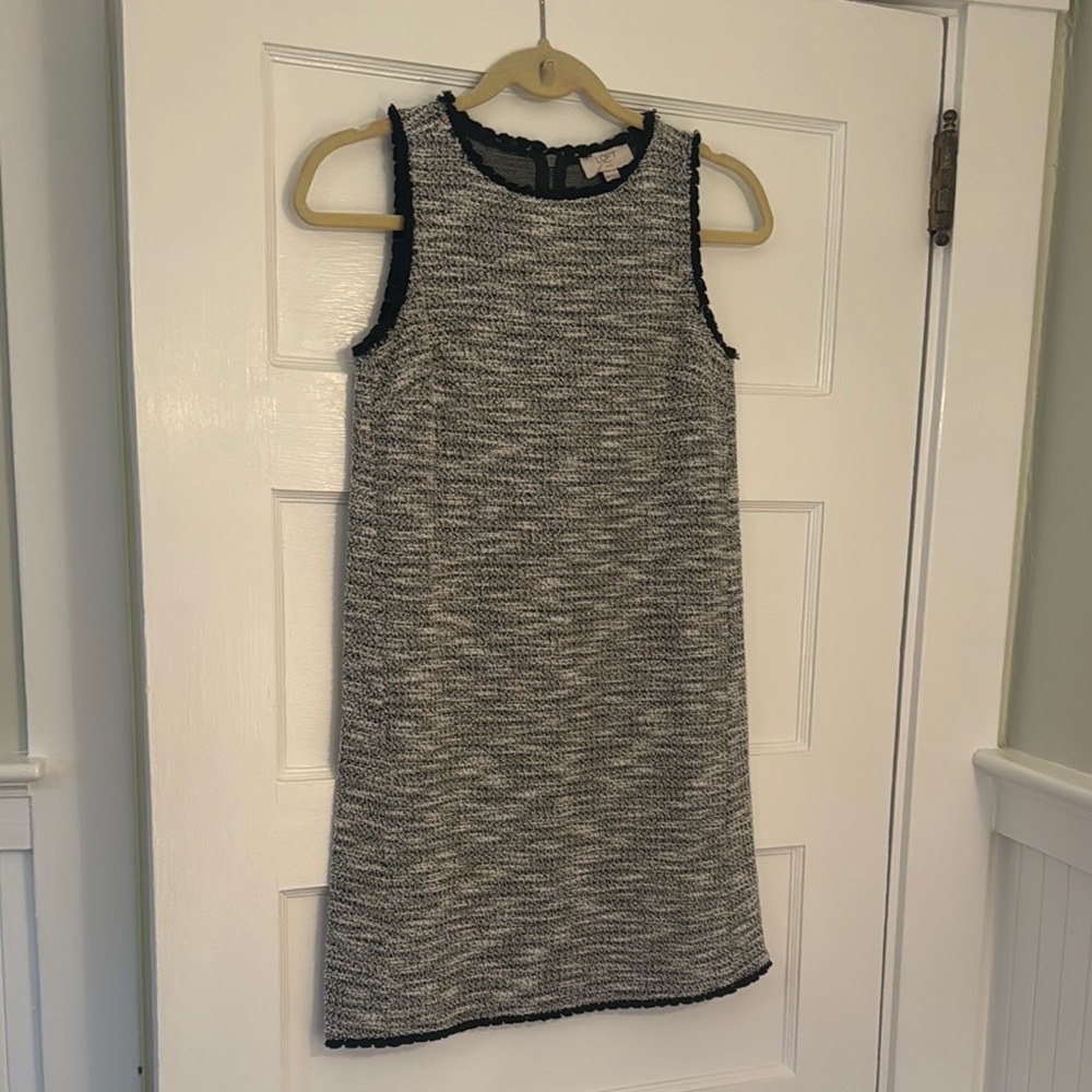 LOFT Black and White Sleeveless Sheath Dress Crew Neck